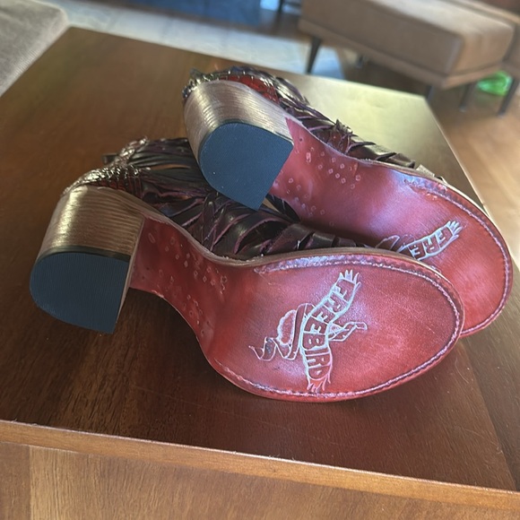 Free Bird red heels - like new! - Picture 5 of 7